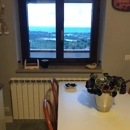 L'ogliastro Lejlighed