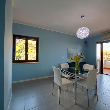 L'ogliastro Apartment Petrizzi